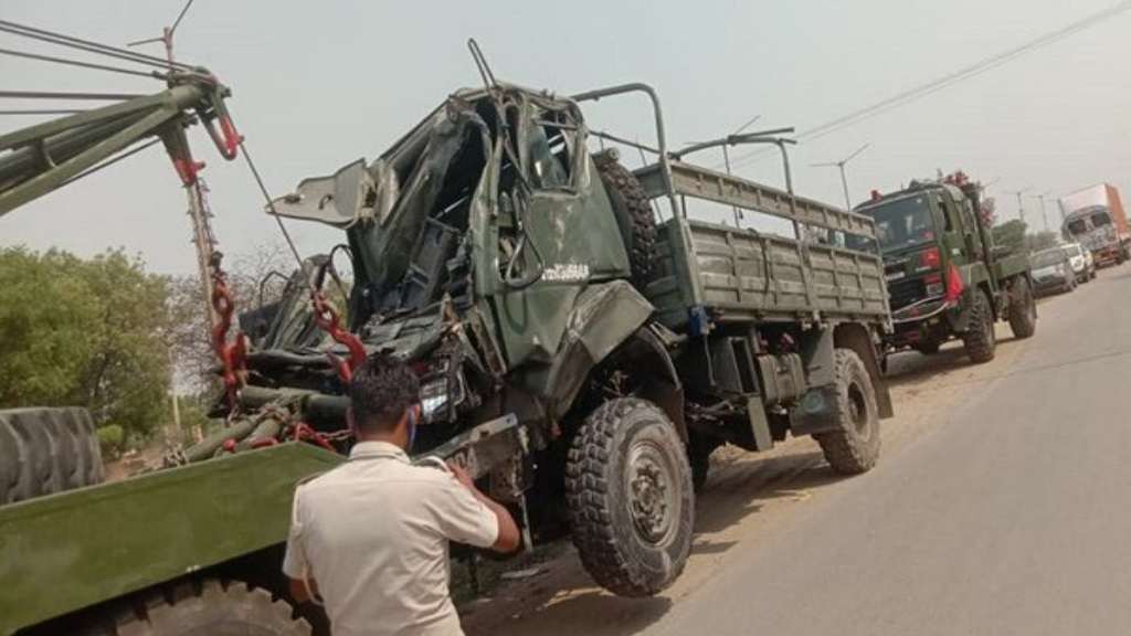 army gadi accident palwal