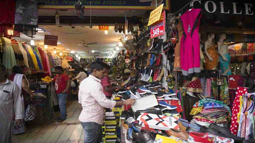 Cloth Market Delhi Kapda
