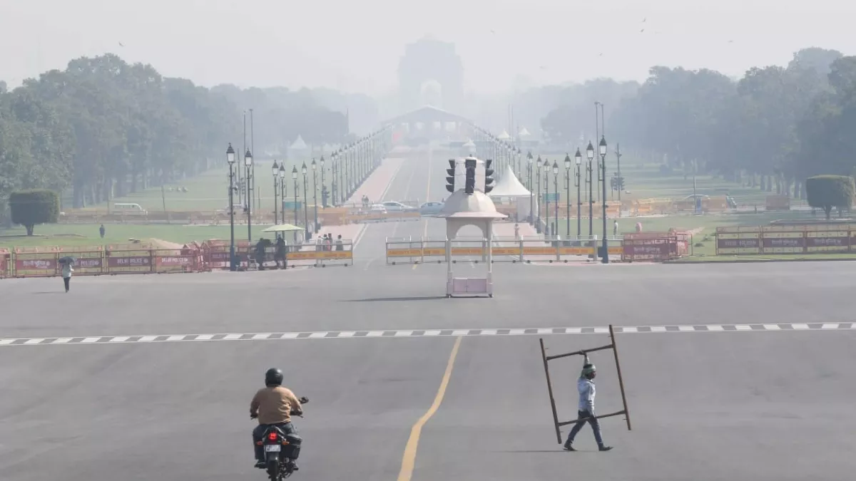 India Gate Smog