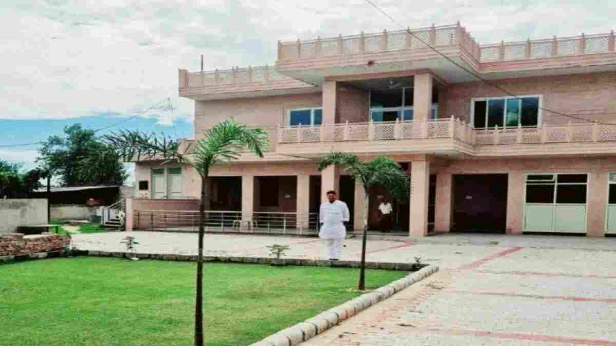 Rewari Unique House