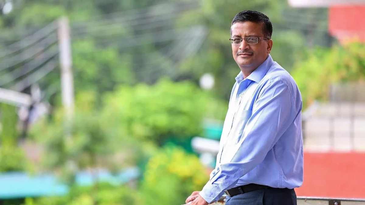 IAS Ashok Khemka